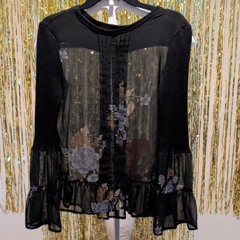 Black Floral Sheer Ruffle-Sleeve Blouse | Bell - Size S
